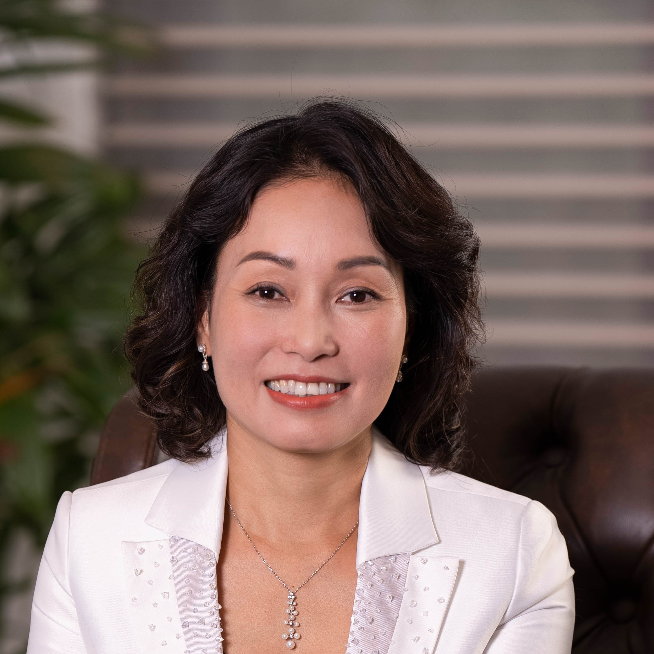 THI THU THUY LE